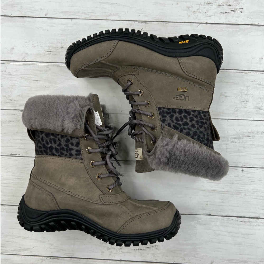 UGG Women’s Adirondack II Size 7.5 Winter Boots in Gray